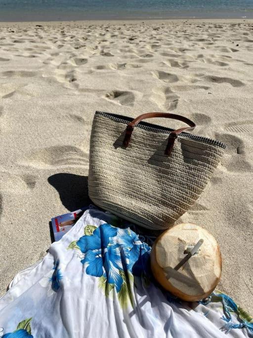 Villa La Playa Pieds Dans L'Eau Lagon + Piscine Saint-Gilles-les Bains Luaran gambar